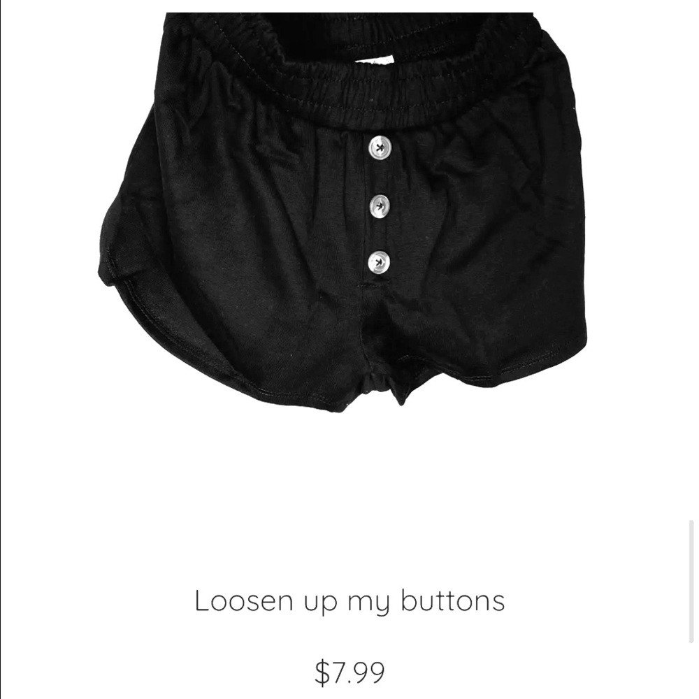 Black shorts loose fitting